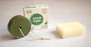Shampoo Solido vs. Saponetta